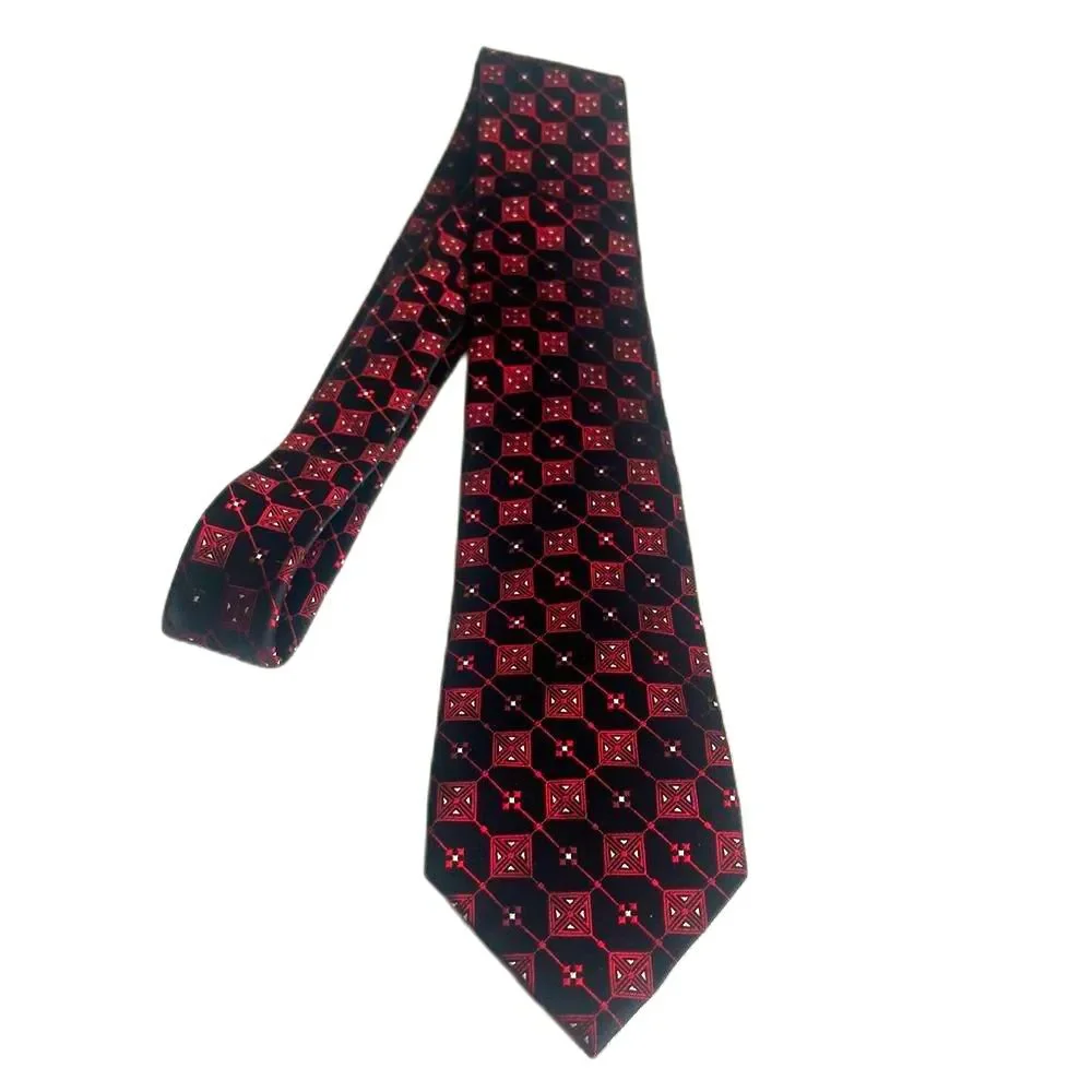 Vintage Alfani Silk Red Black Necktie Tie